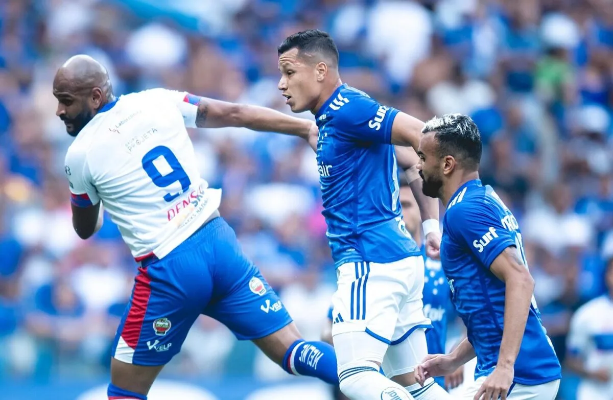 Atlético-MG Mantém Confiança no Elenco Após Saída de Deyverson para o Fortaleza