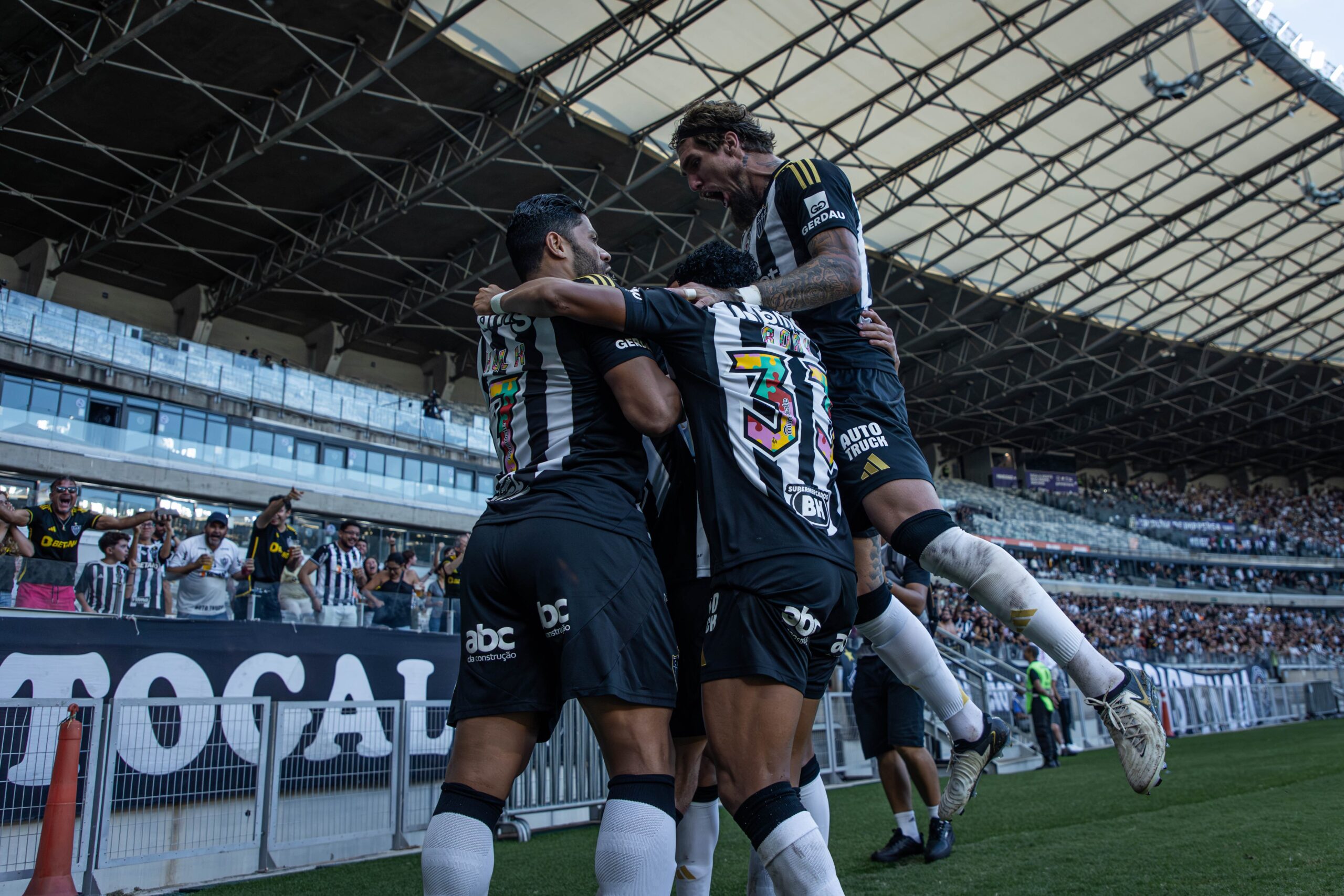 Atlético Mineiro vence Botafogo: Análise, desafios e próximos passos no Brasileirão 2025