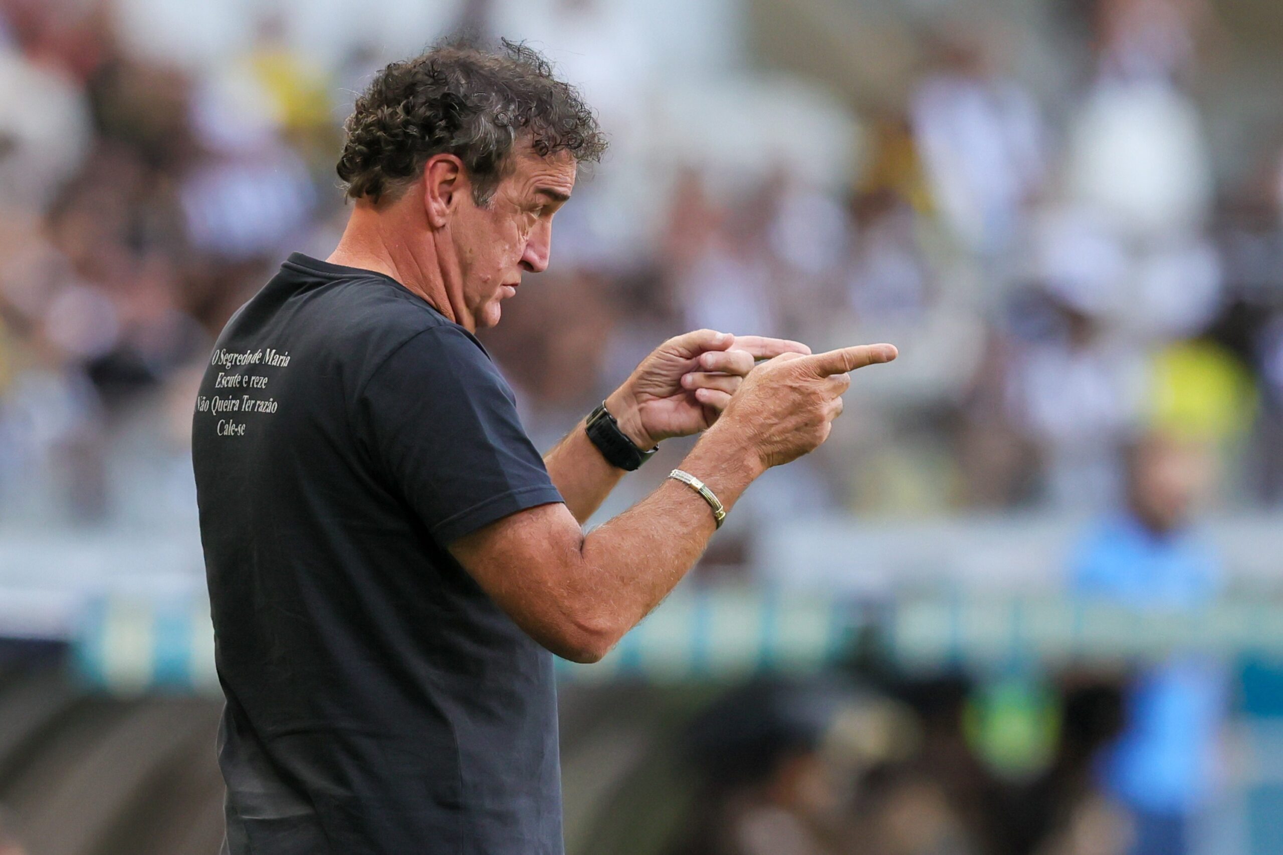 MG - BELO HORIZONTE - 08/03/2025 - MINEIRO 2025, ATLETICO-MG X AMERICA-MG - Cuca tecnico do Atletico-MG durante partida contra o America-MG no estadio Mineirao pelo campeonato Mineiro 2025. Foto: Gilson Lobo/AGIF
